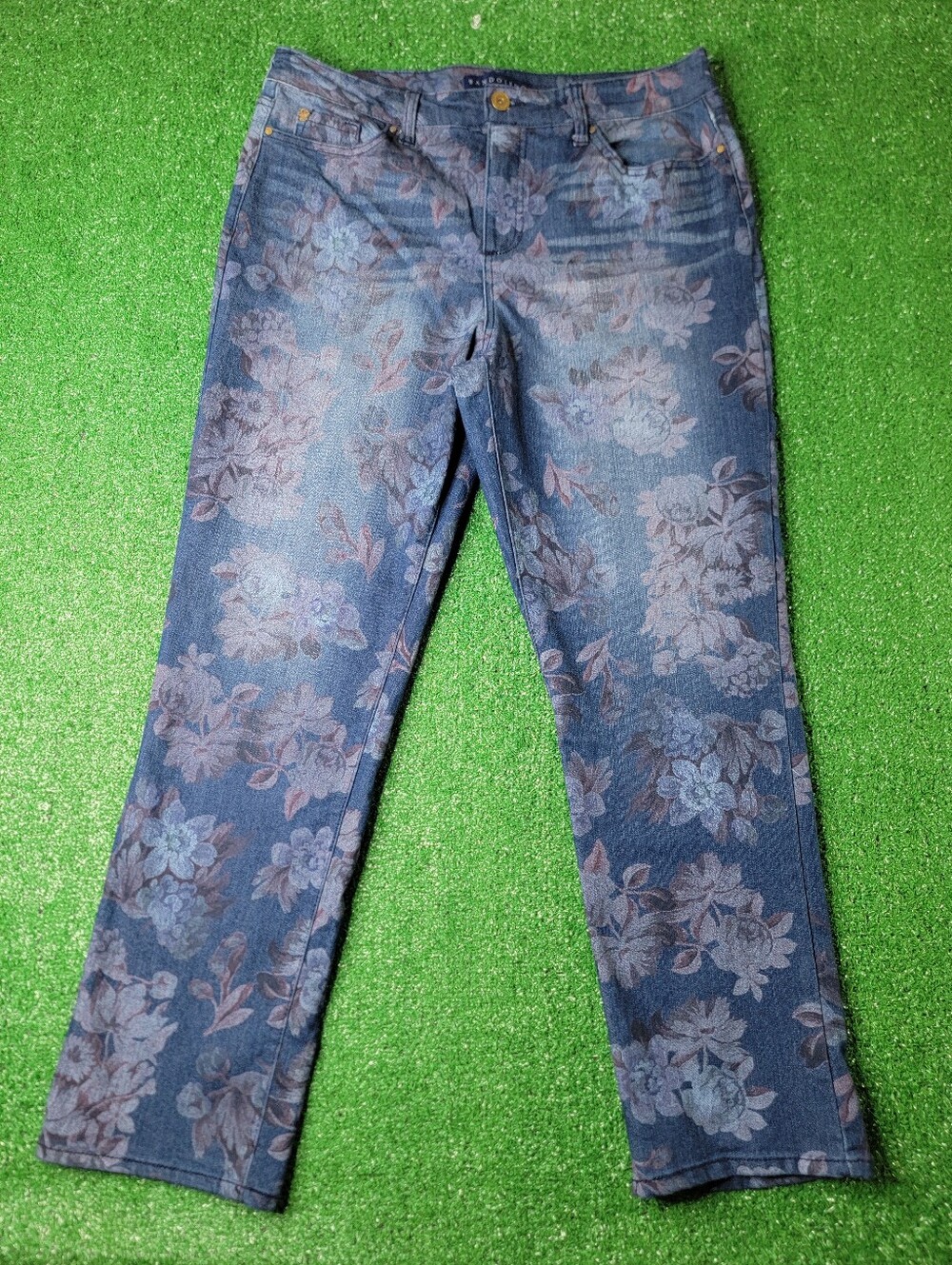Bandolino Floral Print Women's Denim Blue Jeans Size 14 Button Zip Pockets 34x30